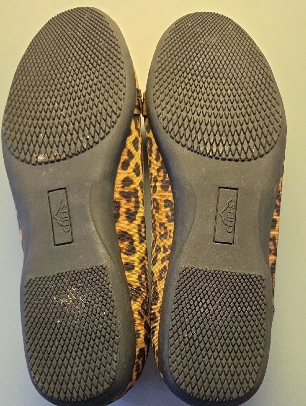 Cliffs by WHITE MOUNTAIN Leopard Print Ballet Flats - Tan & Black Size 9.5